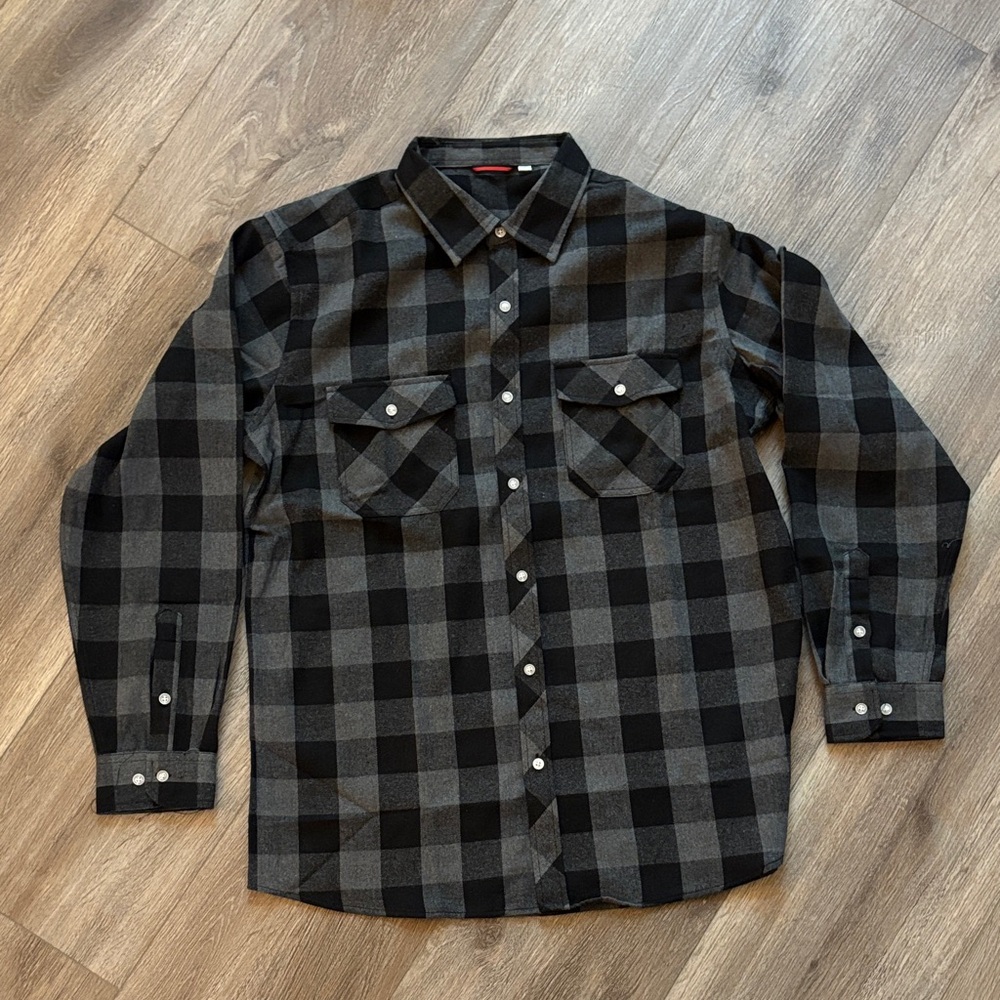 Men's Black and Gray Checkered Shirt
